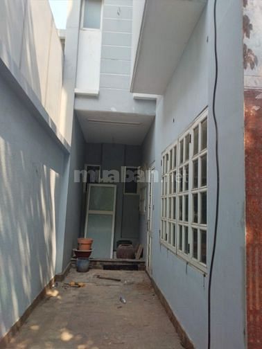 Bán Căn nhà 6x18m 3 lầu +sân thượng, đường Võ Liêm Sơn P4Q8, 