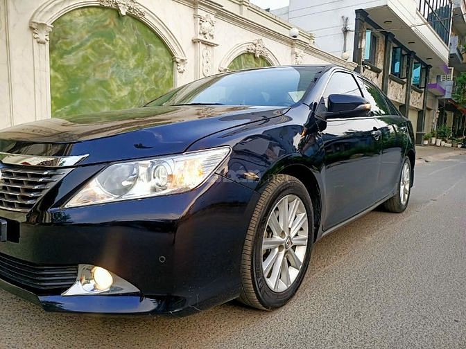 Bán rẻ Toyota Camry at 2.5Q 2014 bản Full Options Zin A-Z rất đẹp!