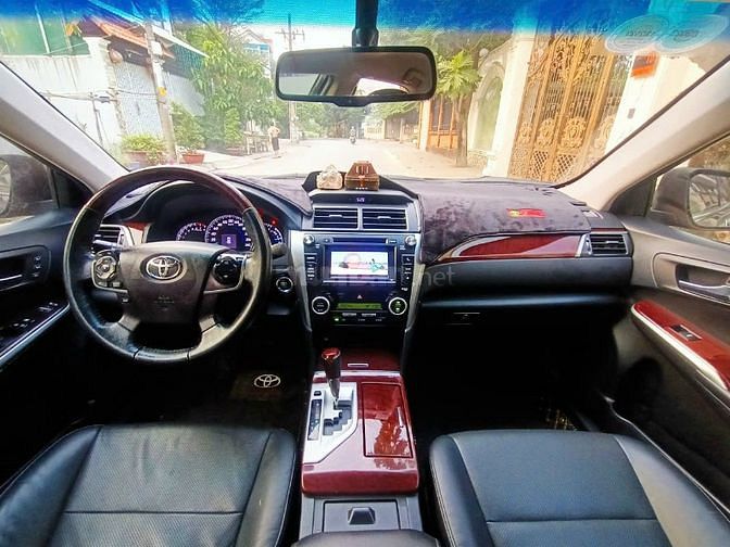 Bán rẻ Toyota Camry at 2.5Q 2014 bản Full Options Zin A-Z rất đẹp!