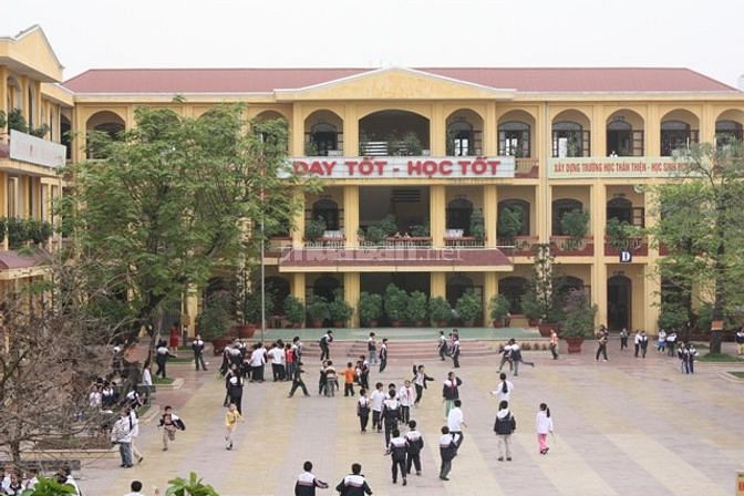 CẮT LỖ BÁN GẤP 1860M2 THỔ CƯ SHR 200 TRIỆU (GIÁ 100%) CÁCH CHỢ 400M