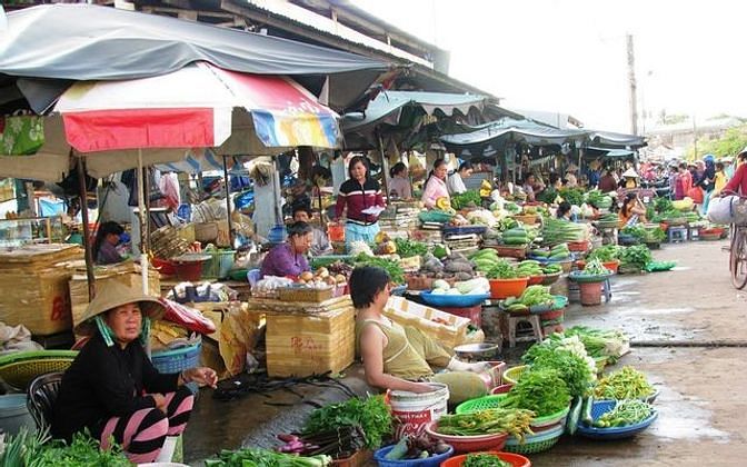 CẮT LỖ BÁN GẤP 1860M2 THỔ CƯ SHR 200 TRIỆU (GIÁ 100%) CÁCH CHỢ 400M