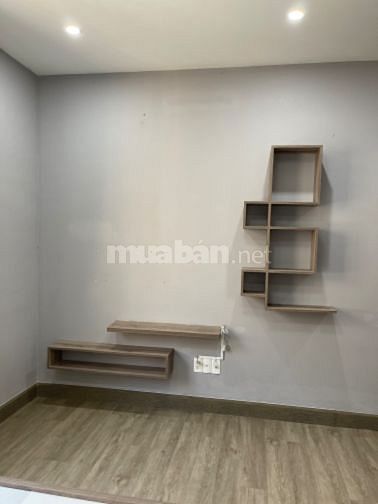 Cần bán căn hộ 3pn 2wc, diện tích 92m2