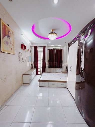 Cho thuê nhà đầy đủ tiện nghi hẻm 4m xe hơi đường Cao Thắng P11 Q10