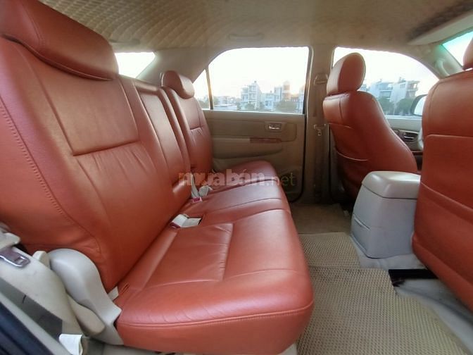 Bán rẻ Toyota Fortuner SR5 2008 biển VIP Zin độ Full Options tuyệt vời