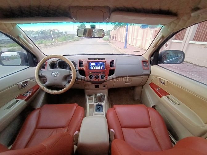 Bán rẻ Toyota Fortuner SR5 2008 biển VIP Zin độ Full Options tuyệt vời