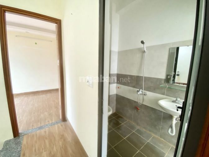 Bán gấp căn nhà xinh tại địa chỉ số 2, Ngõ 11, Y Sơn 2, tổ 8, Đồng Mai