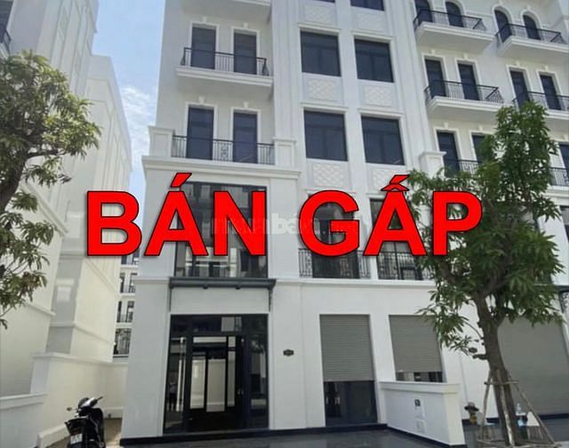 CHỦ NHÀ BÁN PHỐ BẮC CẦU,NGỌC THỤY.98m2 xây 3,5 tầng đang cần tiền ,