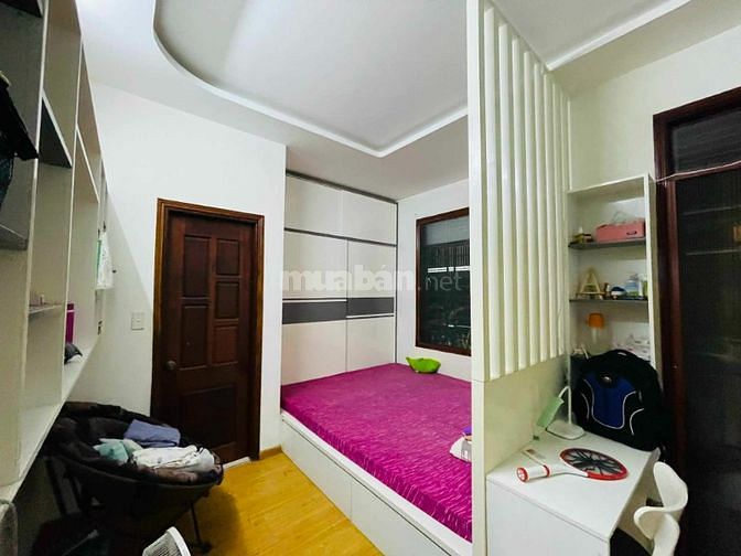 Bán nhà mặt tiền kinh doanh đỉnh đường 11, Tăng Nhơn Phú B, Q9, 100m2.