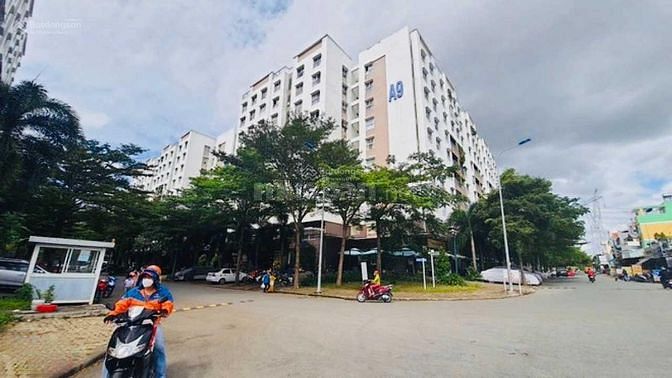 KẸT VỐN, BÁN LÔ GÓC 2 MẶT TIỀN 68.6m2 TẠI AN LẠC - BÌNH TÂN