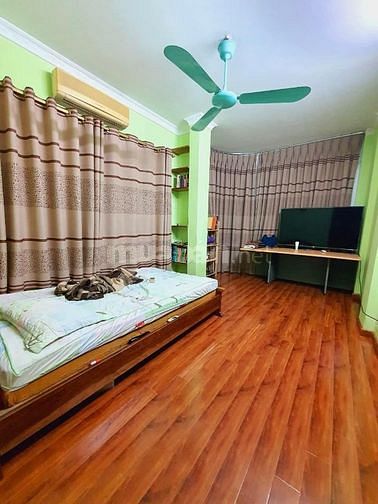 Cần bán gấp nhà Đội Cấn,giảm 500tr còn 4.8 tỷ- DT 38m2-6T -15m ra phố.