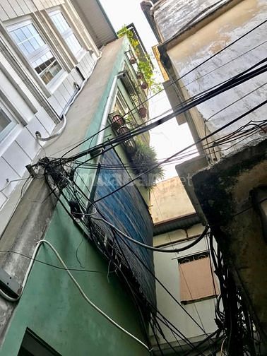 Cần bán gấp nhà Đội Cấn,giảm 500tr còn 4.8 tỷ- DT 38m2-6T -15m ra phố.