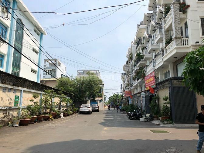 Bán đất HXH 8m Đường số 30, P.6, GV: 4 x 13,2m, giá 5,3 tỷ