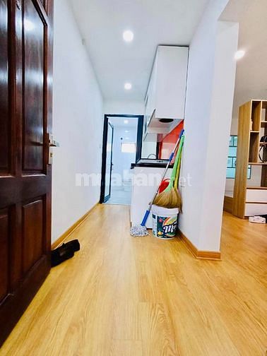Siêu hiếm! Bán nhà tập thể Nguyên Hồng, DT 60m2 x 2PN- Nhỉnh 2 tỉ