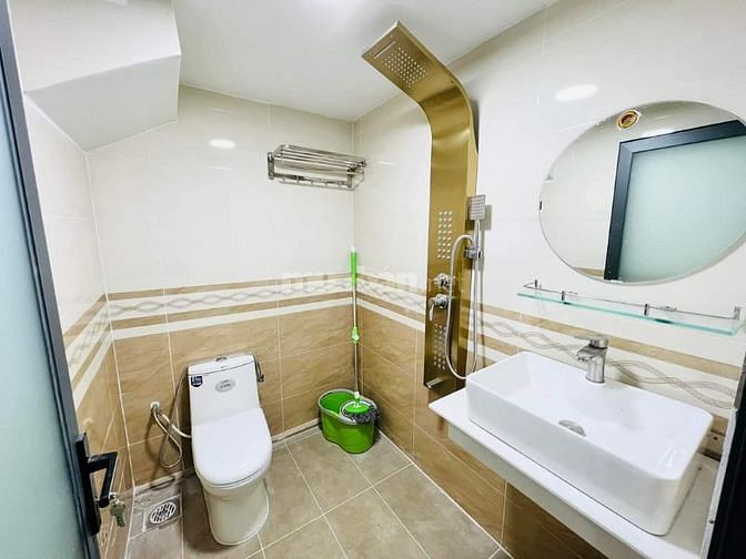 Bán nhà 2 lầu 4x15m Huỳnh Thị Hai Quận 12, HXH,giá siêu rẻ 4.350 tỷ
