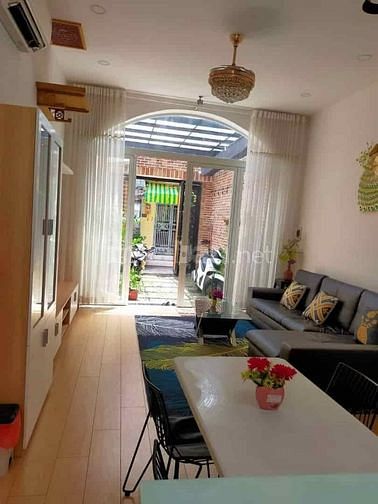 Bán gấp căn nhà cấp 4, 64m2, SHR, Q.12, Giá 850 Triệu.