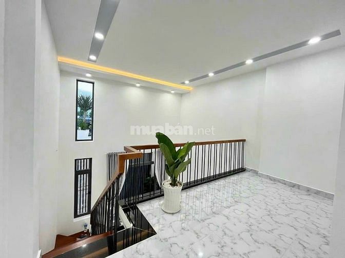 Bán nhà tặng lại nội thất đường Vườn Lài, p.An Phú Đông, q12