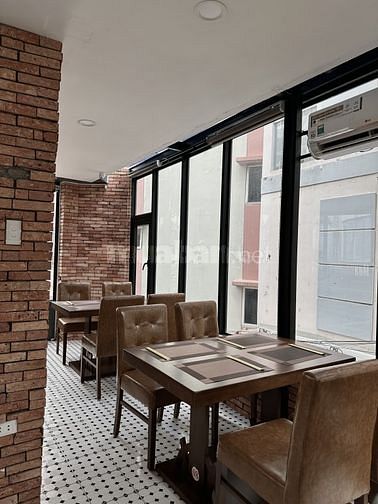 Nhà mặt tiền Đường Hoa,Ngang 8m 5 tầng,dòng tiền gần 100triệu/tháng