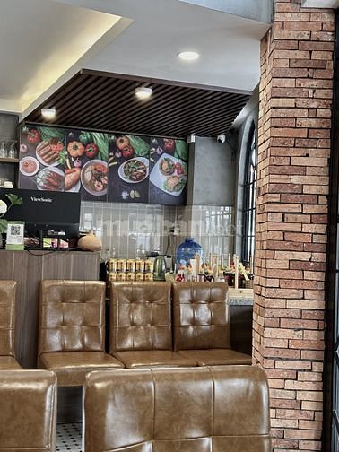 Nhà mặt tiền Đường Hoa,Ngang 8m 5 tầng,dòng tiền gần 100triệu/tháng