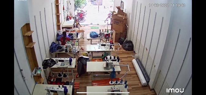 Cần tuyển 02 thợ ủi quần áo thời trang làm việc tại Tân Phú