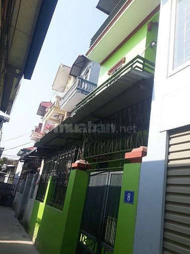 Bán  nhà chinh chủ phú diễn .dt.63m2  *2.5 tầng . Mt. 6.3 m . Ô tô gần