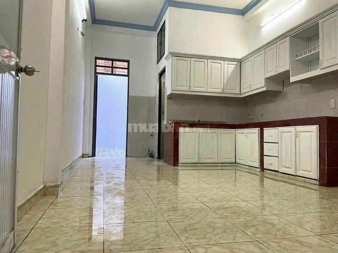 Bán nhà mặt tiền Đại lộ 3, Phước Bình, Q9, 92m2, 3 tầng, hoàn công đủ.