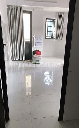 Nhả Hẻm Xe Hơi 6M, Quận 1, Ngay Cục Quản Lý Xuất Nhập Cảnh,