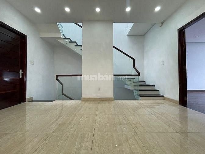Cho thuê nhà mặt tiền Huỳnh Văn Bánh phú nhuận