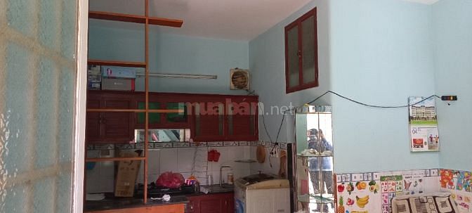 Cần tiền bán gấp nhà SHR 1 trệt 1 lầu , 2 PN, 2 WC, trung tâm Quận 12