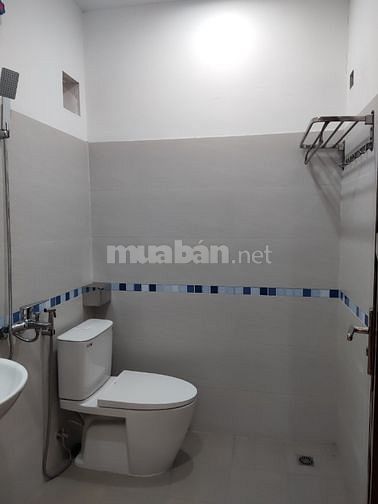 Bán nhà Hoàng Quốc Việt,Võ Chí Công 50 m² x 5 t 7 ngủ khép kín 5,9 tỷ