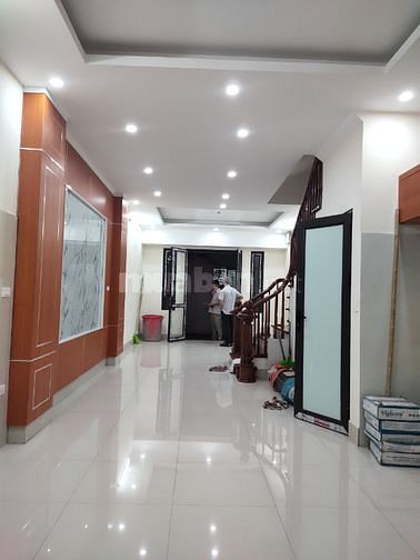Bán nhà Hoàng Quốc Việt,Võ Chí Công 50 m² x 5 t 7 ngủ khép kín 5,9 tỷ