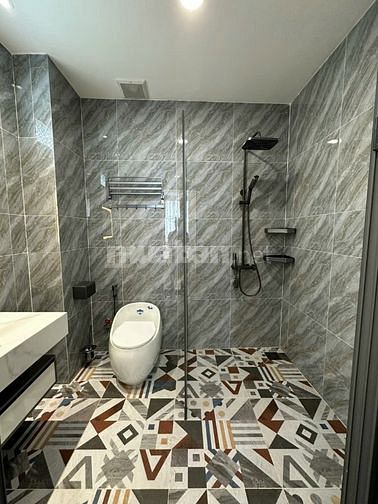 NHÀ MỚI PHONG CÁCH BẮC ÂU, MTNB HOÀNG SA, TÂN BÌNH. 5x10M. CHỈ 10.5 TỶ