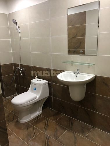 Cho thuê nhà Mặt Tiền 64A Phạm Văn Hai, Phường 3 , Quận Tân Bình