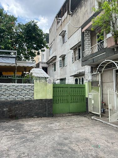 NHÀ HXH DT lớn! Cung đường Phan Đăng Lưu Q.PN.(5x18m),KC: C4.Chỉ 12 tỷ