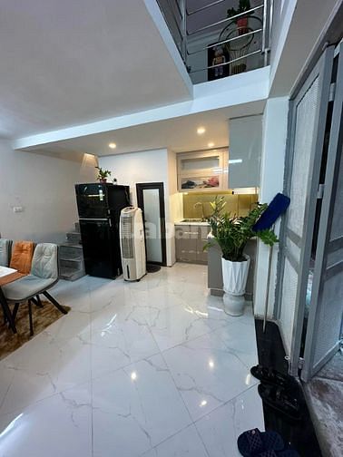 Bán nhà Ngõ Bạch Mai, Hai Bà Trưng, 46m2, ô tô gần, giá 3 tỷ 95