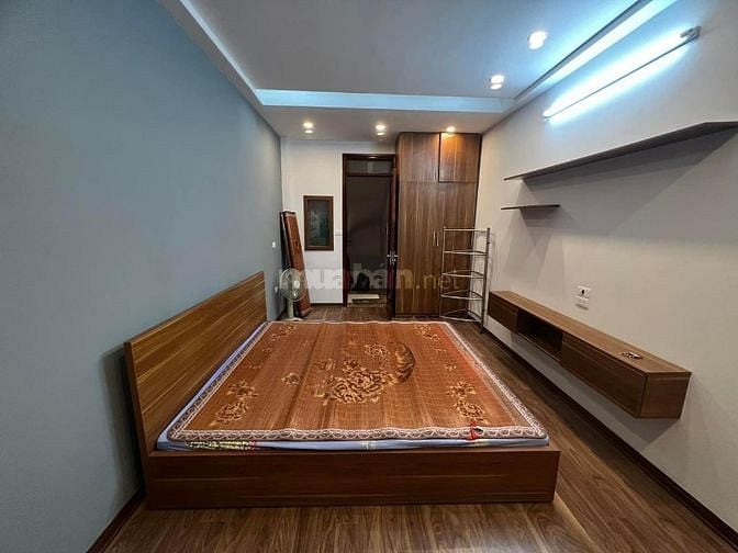 NGÃ 4 BẠCH MAI-MINH KHAI_NHÀ ĐẸP DÂN XÂY_BA GÁC ĐỖ CỬA_GẦN PHỐ_3.5 TỶ
