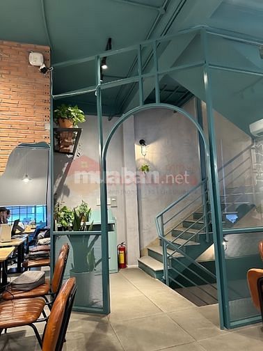 Cho thuê nhà ngang 8m mặt tiền Đồng Nai, Quận 10 