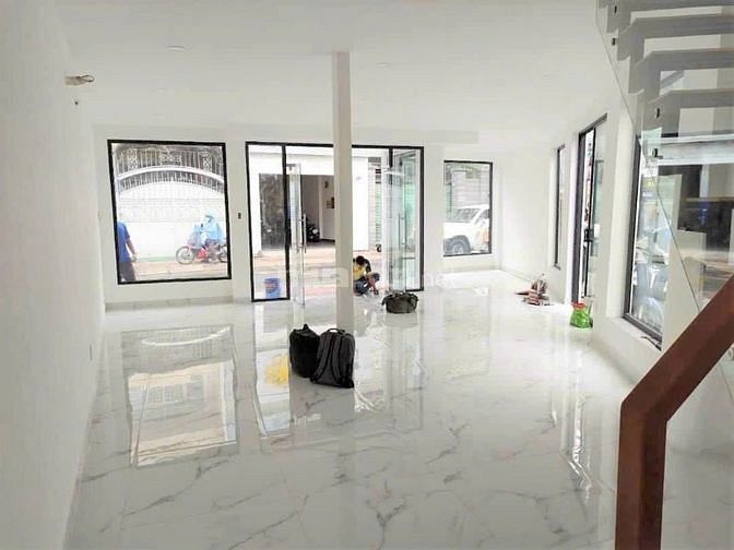 CHO THUÊ NHÀ Mặt tiền THẠCH LAM- TÂN PHÚ 8X20M , 2 LẦU , 35TR TL