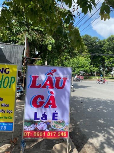 Sang quán ăn + quán cà phê mặt tiền đường CN11