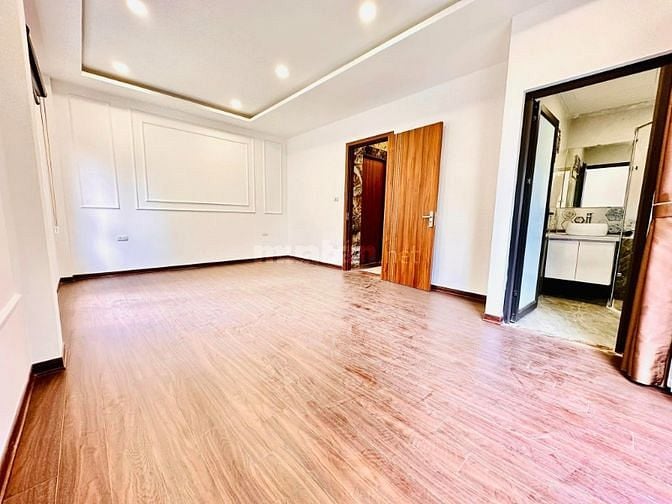 HIẾM_42M2_5 TẦNG_THANG MÁY_MT 5.2M_NGÕ THÔNG_HỒ THANH NHÀN_CHỈ 6 TỶ. 