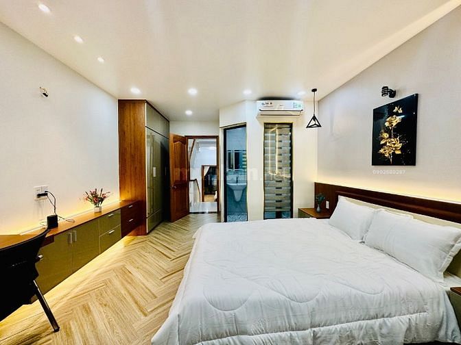 bán nhà 68/2 NGUYỄN TƯ GIẢN DT 4m X 18m SIÊU PHẨM NHÀ ĐẸP, KHU VÍP 68