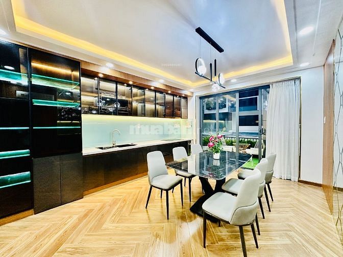 bán nhà 68/2 NGUYỄN TƯ GIẢN DT 4m X 18m SIÊU PHẨM NHÀ ĐẸP, KHU VÍP 68