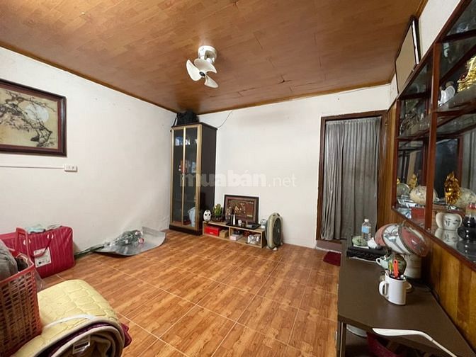 Bán nhà Khu tập thể-Tầng 4 60m2, 2 ngủ - 97B Yên Ninh, ngõ 54 Hàng Bún