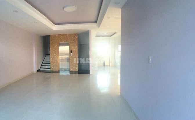 Cho thuê nhà mặt tiền 9A Đường ba tháng hai Quận 10 