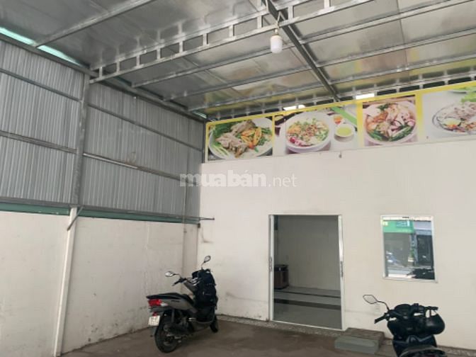 Cho thuê nhà mặt tiền đường số 42, 180m2, 18tr