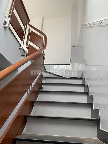 Bán nhà Quận 1, đường Trần Đình Xu, 42m2, 5 tầng, giá 8,5 tỷ