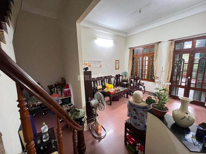 BÁN GẤP NHÀ MẶT NGÕ PHỐ ĐẠI LA, NGÕ NÔNG Ô TÔ LÙI CỬA, 39m2, 4,8 tỷ.
