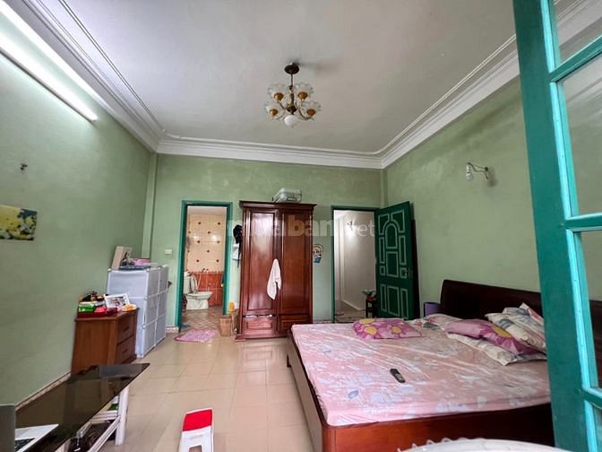 BÁN GẤP NHÀ MẶT NGÕ PHỐ ĐẠI LA, NGÕ NÔNG Ô TÔ LÙI CỬA, 39m2, 4,8 tỷ.