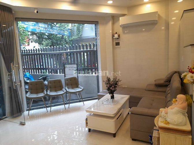 Sang Spa đường số 12, Phường Bình Hưng Hoà, Quận Bình Tân