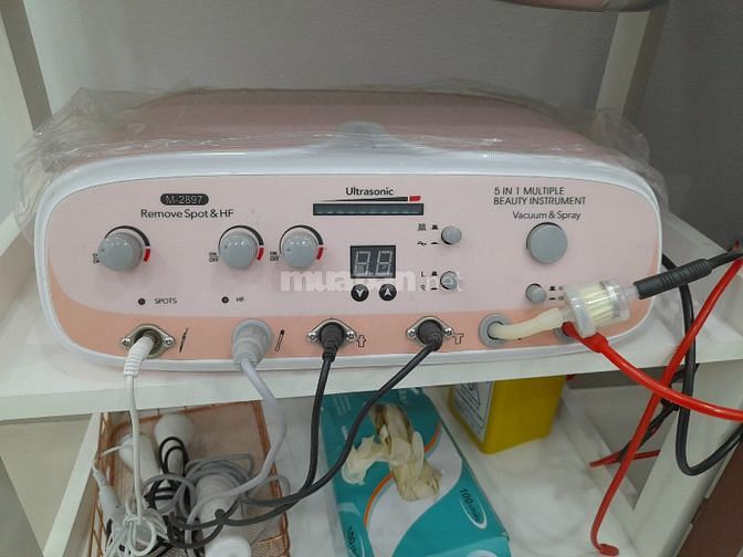 Sang Spa đường số 12, Phường Bình Hưng Hoà, Quận Bình Tân