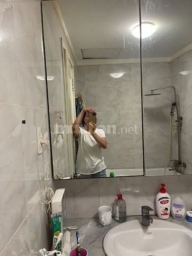 Bán gấp căn hộ 145m2, 05 PN, 02WC, tầng 2, Lô A CC Giai Việt 854 TQB 
